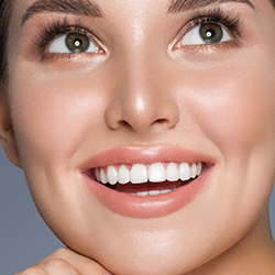 ابتسامة هوليوود